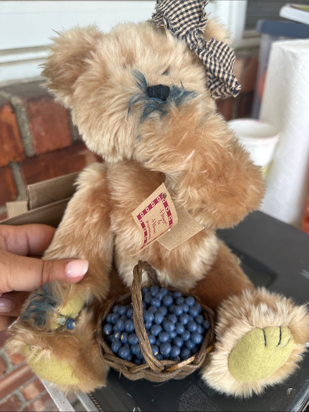 Hear & Home Primitives blueberries bear country store farm stand